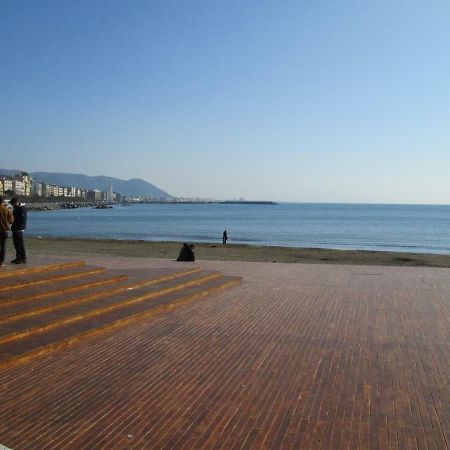 Apartament Blu Mare Salerno Zewnętrze zdjęcie